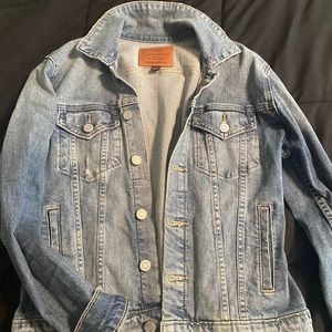 Lucky Brand 🍀 Tom Boy Trucker Jean Jacket